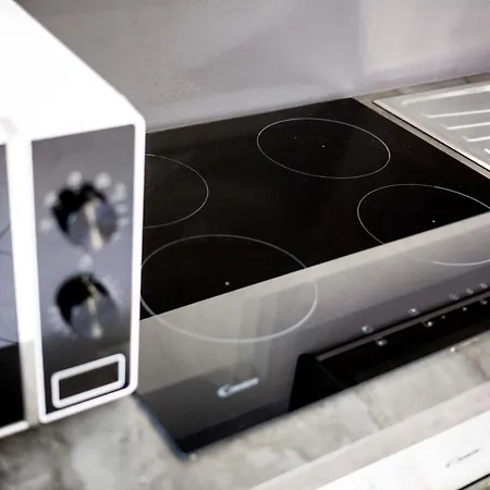 Homeholidaysanremo - 2,0 Sanremo