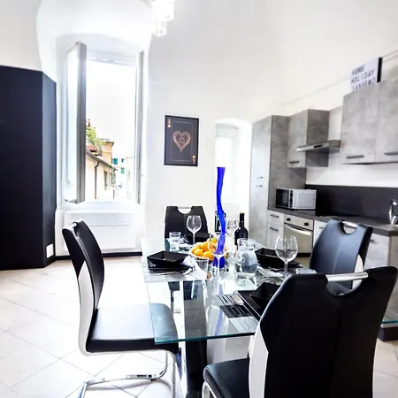 Homeholidaysanremo - 2,0 * San Remo