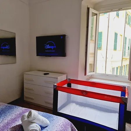 아파트 Homeholidaysanremo - 2,0 산레모